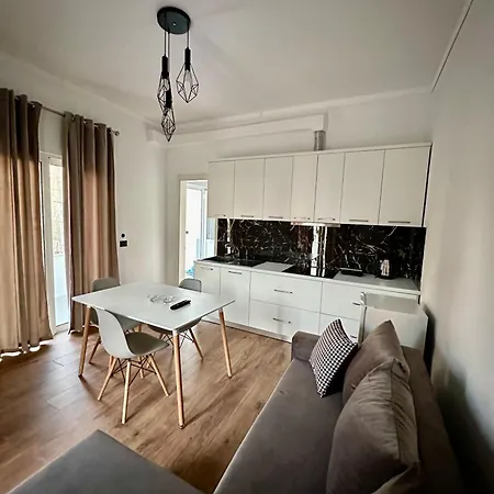 Chris Apartment